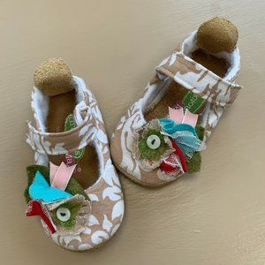 Gracious May Damask Posie Shoes Size 5